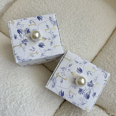 صناديق المجوهرات والساعات الفاخرة المخصصة صناديق المجوهرات الشخصية التعبئة الأنيقة للخواتم القلادات والساعات