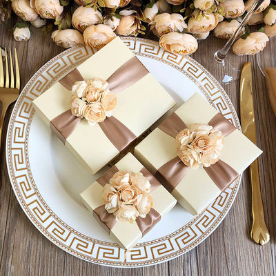 صناديق هدايا زفاف مخصصة قابلة للتحلل الحيوي لتغليف مستحضرات التجميل والحفلات والمناسبات