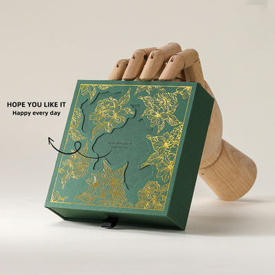 مصنع مخصص 9 * 9cm مربع ورق الأقراط قلادة صندوق التعبئة الخاوية للهدية المجوهرات المغناطيسية