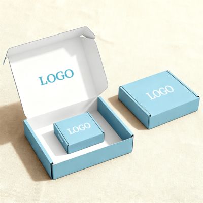 صندوق ورق مقوى مخصص للأحذية والملابس، قابل للطي، على شكل طائرة، للشحن والتعبئة مع بطانة إسفنجية لامعة