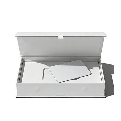 Custom Logo Rigid Recyclable Hot-stamped Coated Paper Boxes With Magnetic Closure for Small Gift Card Packaging